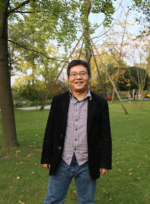 李航 副经理